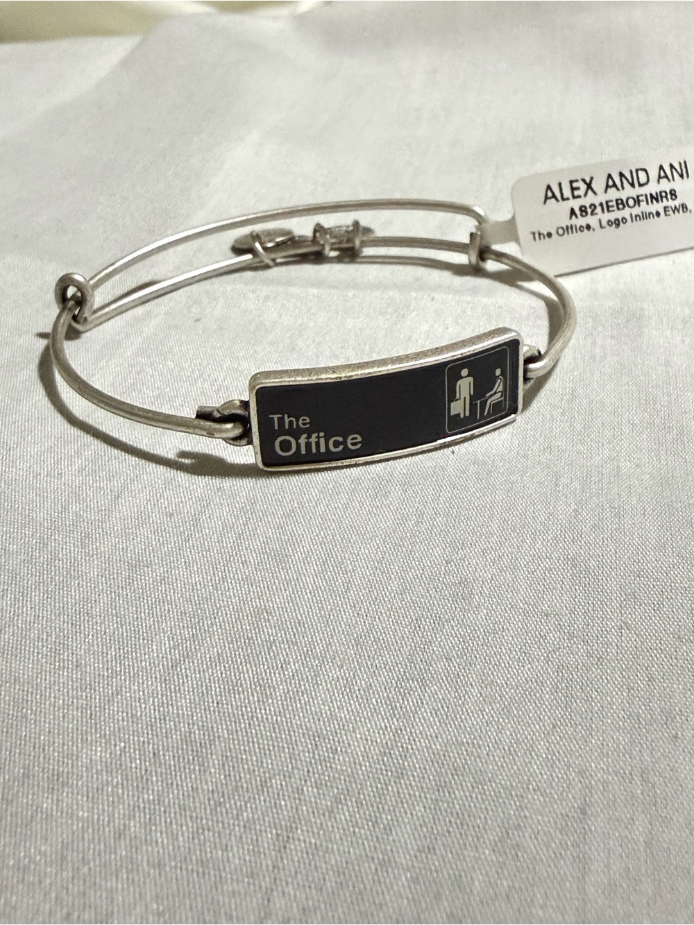 Alex and Ani x The Office Logo Inline Silver Bangle Bracelet – NWT